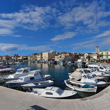 Cozy Apartment In Vodice With Kitchen Apartment Vodice