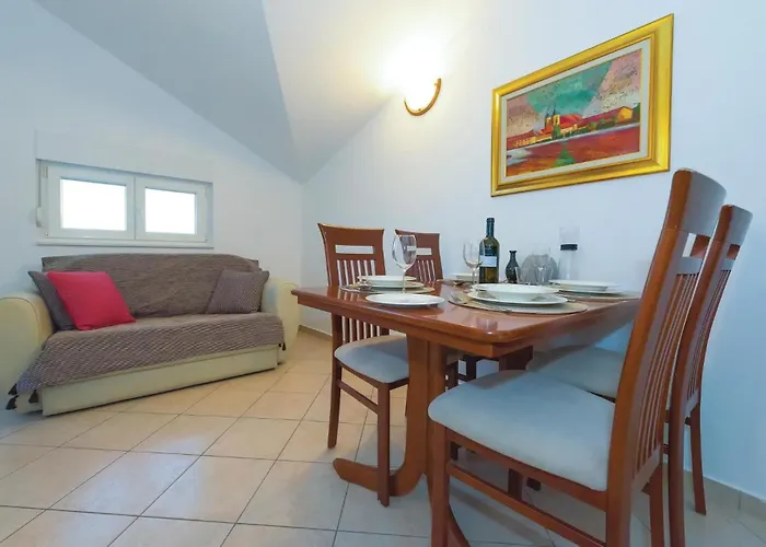 Apartamento Two-bedroom In Vodice