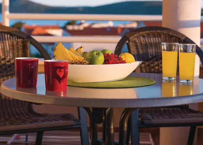 Two-bedroom In Apartamento