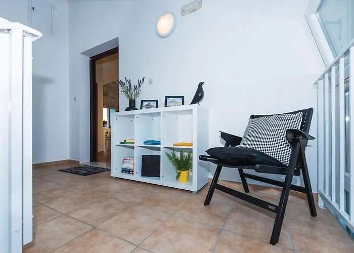 Two-bedroom In Apartamento Vodice